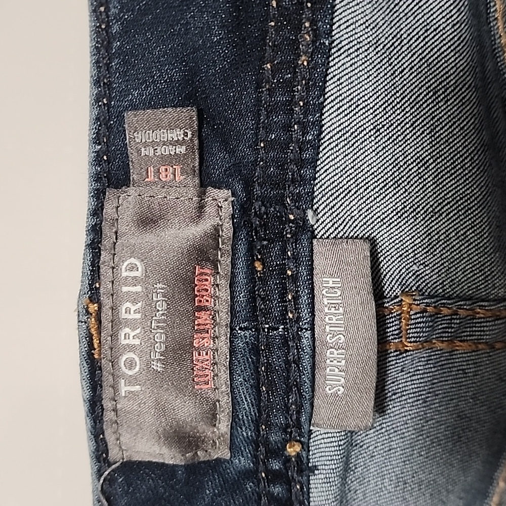TORRID Luxe Slim Boot Super Stretch Jeans 18 Tall Mid Rise Bootcut Flare Denim - Picture 6 of 10